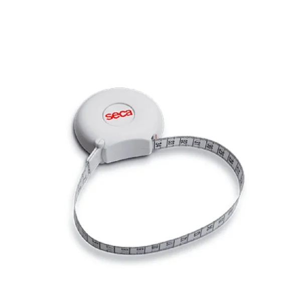 Instrumento de medición corporal Seca 201 con enrollado automático para evaluaciones sanitarias precisas.